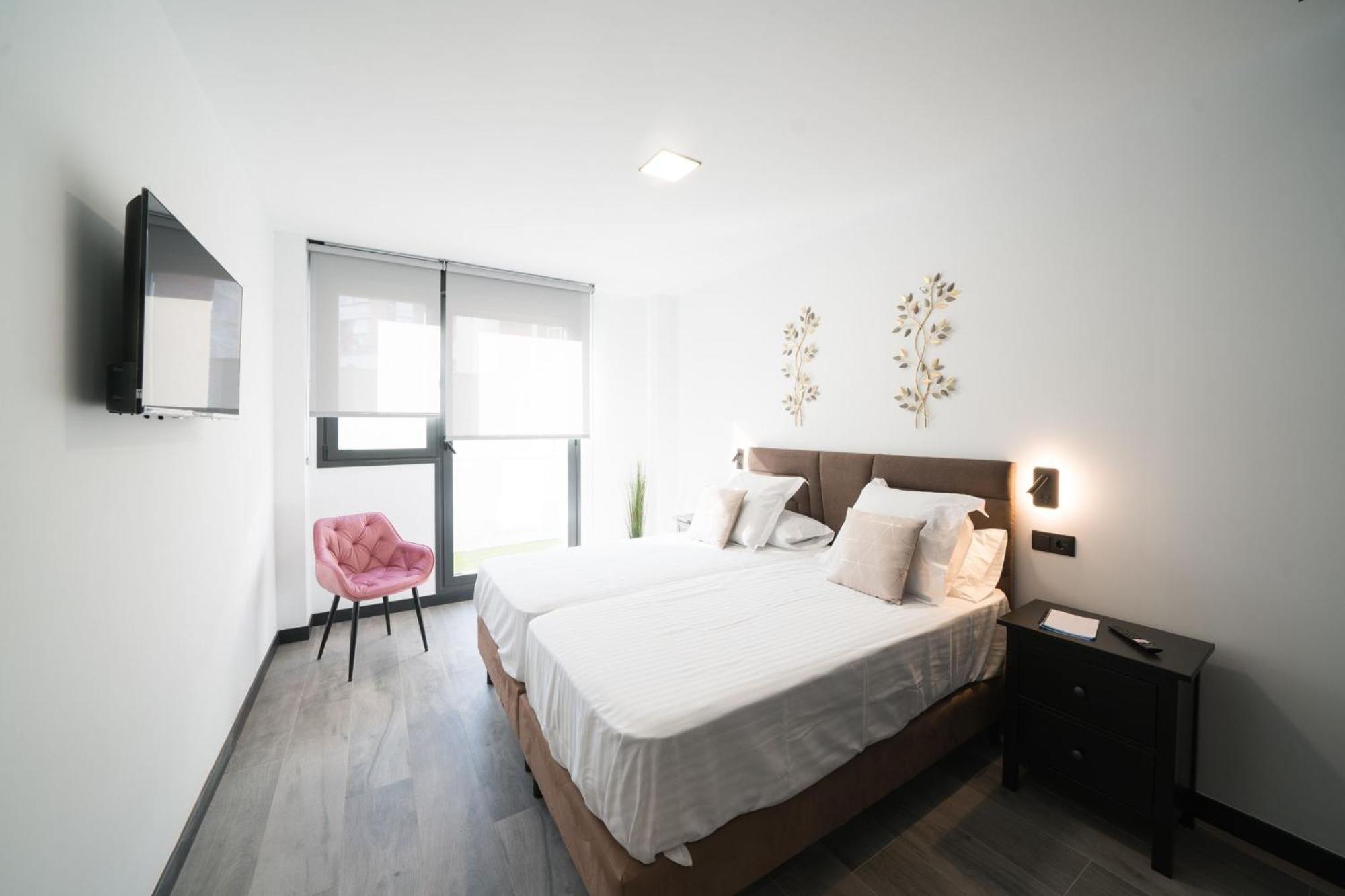 Apartamentos Go La Circular-Parking Gratuito Valladolid Eksteriør bilde
